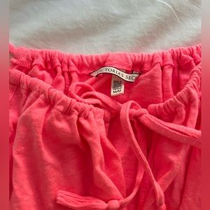 Victoria’s secret Medium pink romper with fringes in a perfect condition as new